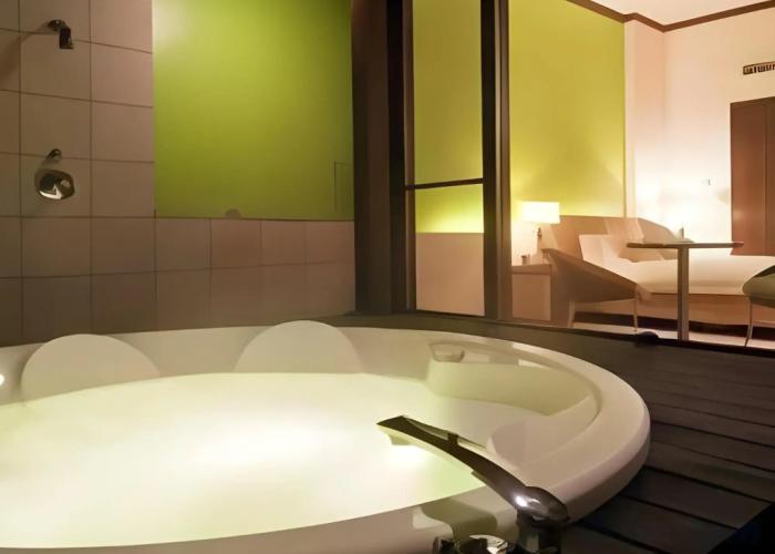 Hotel Allamanda
