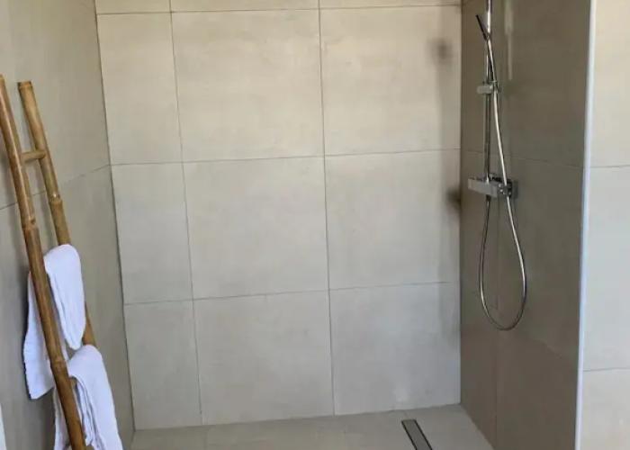 Nakolodge 3 chambres -piscine / jardin privés