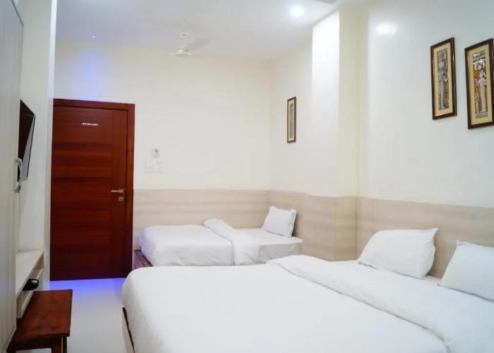 Hotel Shree Shyam International