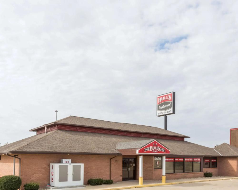 Super 8 by Wyndham Pontiac