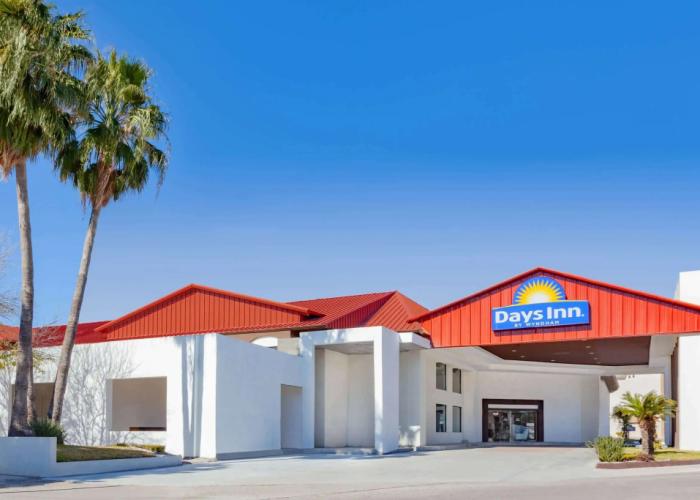 Days Inn by Wyndham Piedras Negras