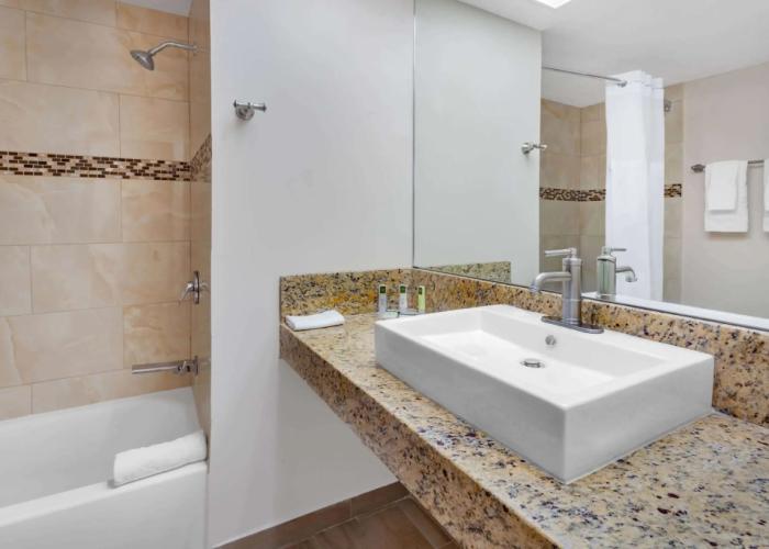 Days Inn by Wyndham Piedras Negras
