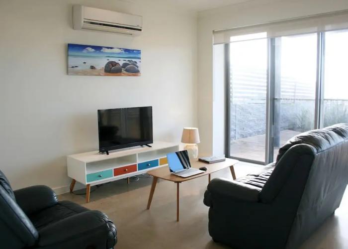 Penneshaw Oceanview Apartments