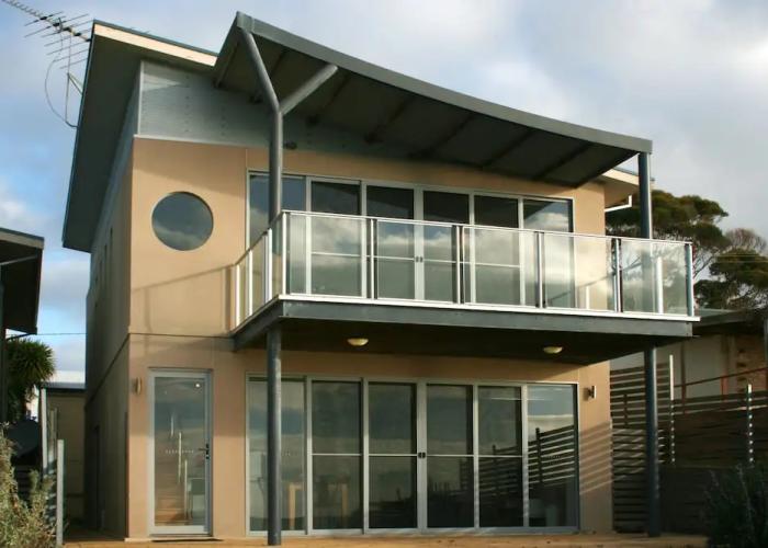 Penneshaw Oceanview Apartments