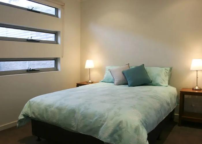 Penneshaw Oceanview Apartments