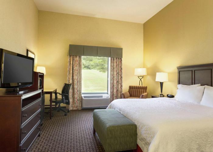 Hampton Inn & Suites Prattville