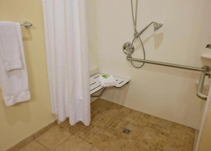 Holiday Inn Express Hotel & Suites Prattville South by IHG