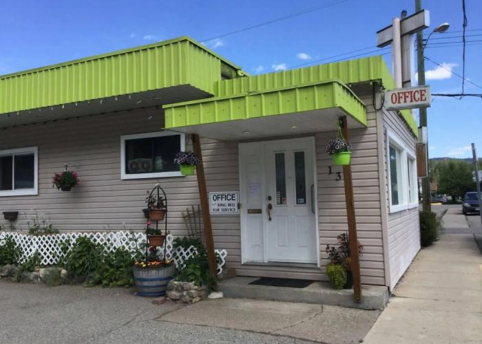 Cedars Motel