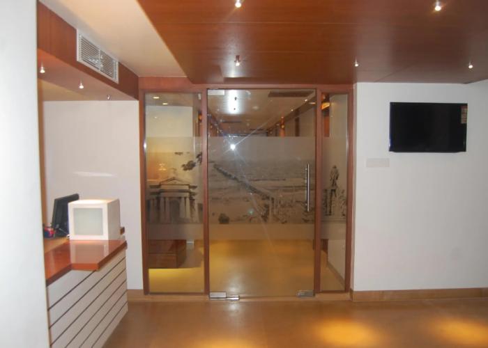 Hotel Karai