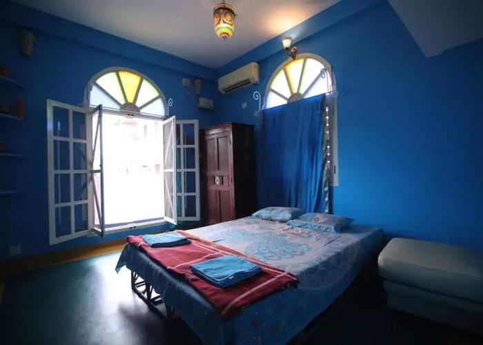 Holi-Wood Guesthouse