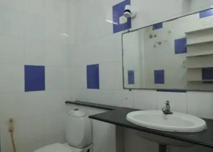 Holi-Wood Guesthouse
