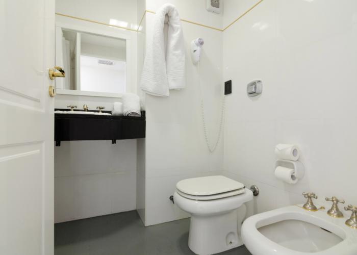 CH Recoleta Suites
