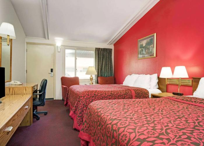 Travelodge by Wyndham Red Wing