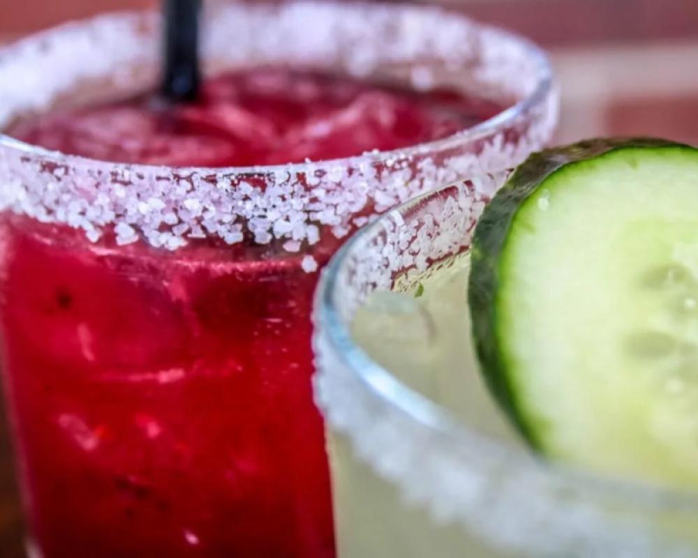 фото St James Hotel, a Historic Hotel of America