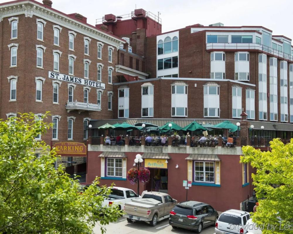 фото St James Hotel, a Historic Hotel of America