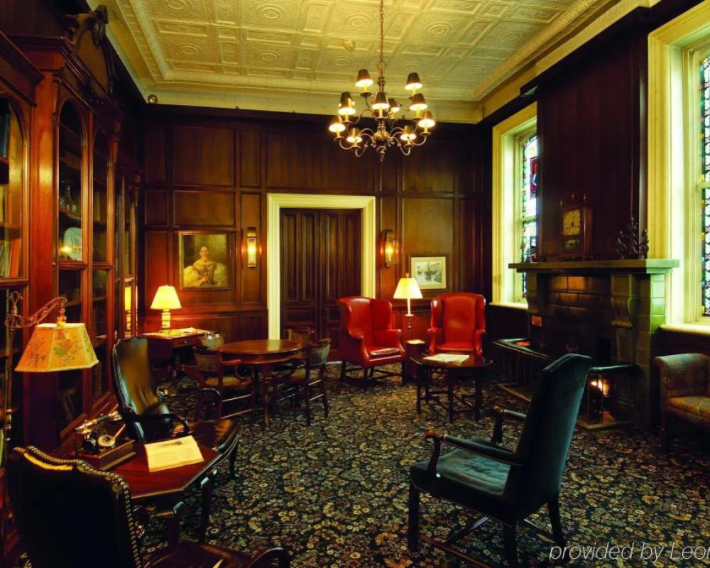 фото St James Hotel, a Historic Hotel of America