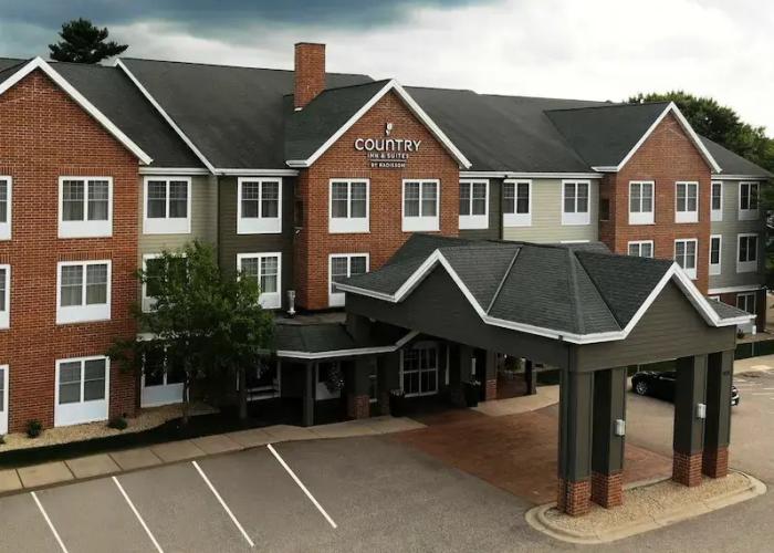 Country Inn & Suites by Radisson, Red Wing, MN