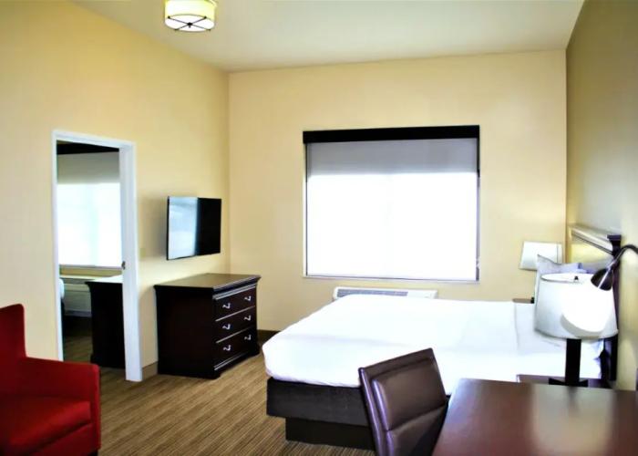 Country Inn & Suites by Radisson, Red Wing, MN