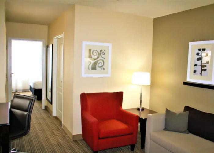 Country Inn & Suites by Radisson, Red Wing, MN