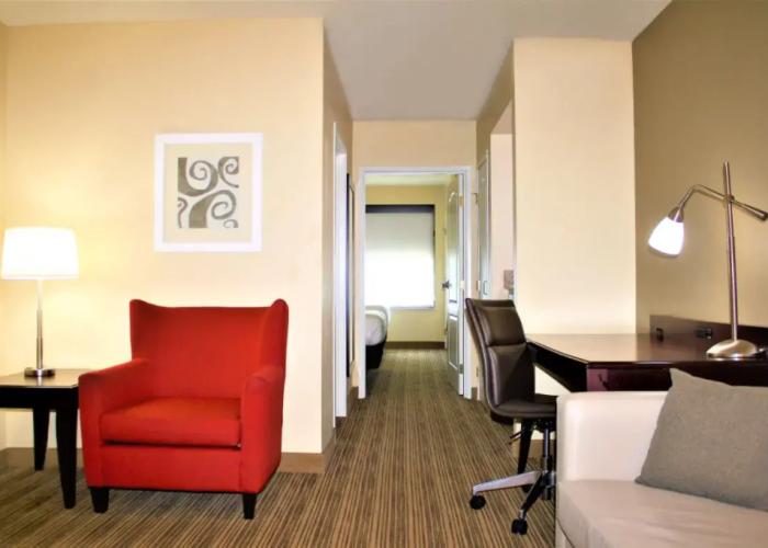 Country Inn & Suites by Radisson, Red Wing, MN