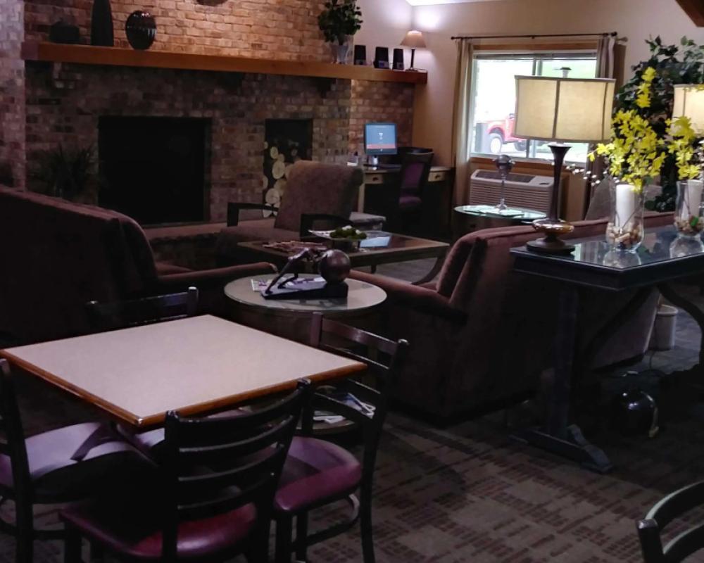 фото AmericInn by Wyndham Red Wing