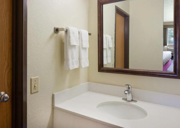 AmericInn by Wyndham Red Wing