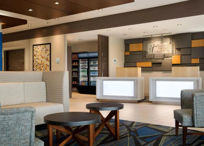 Holiday Inn Express & Suites Red Wing by IHG