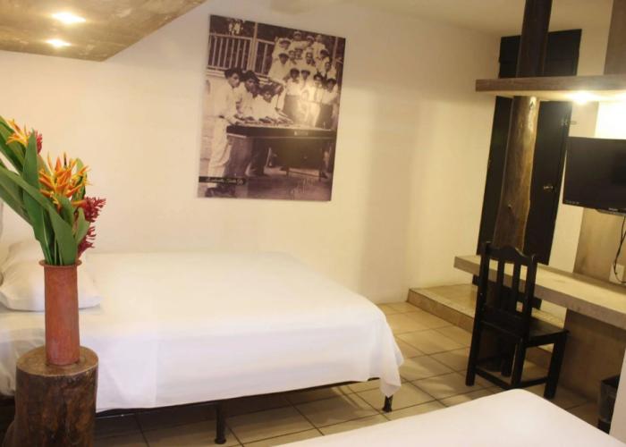 Hotel Maya Rue