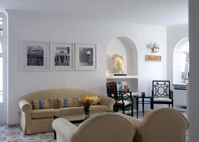 Hotel Canasta