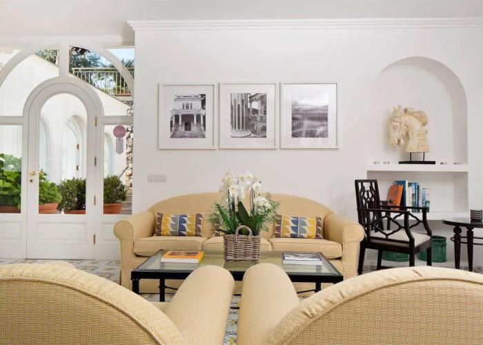 Hotel Canasta