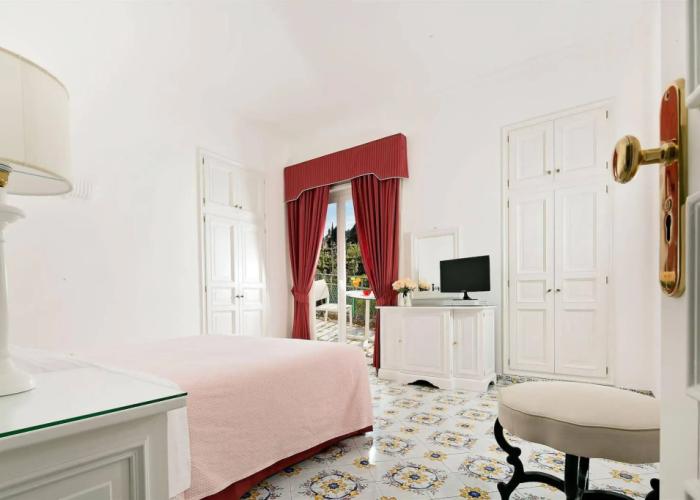 Hotel Canasta