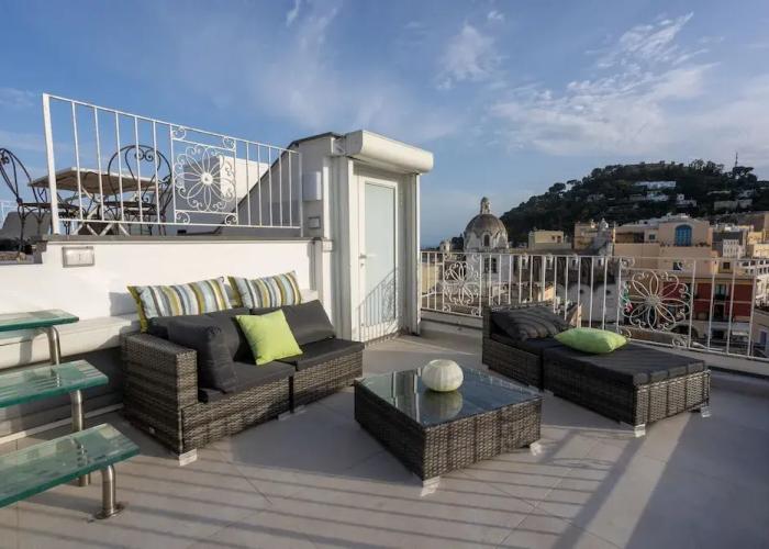 Rooftop Luxury Apartment