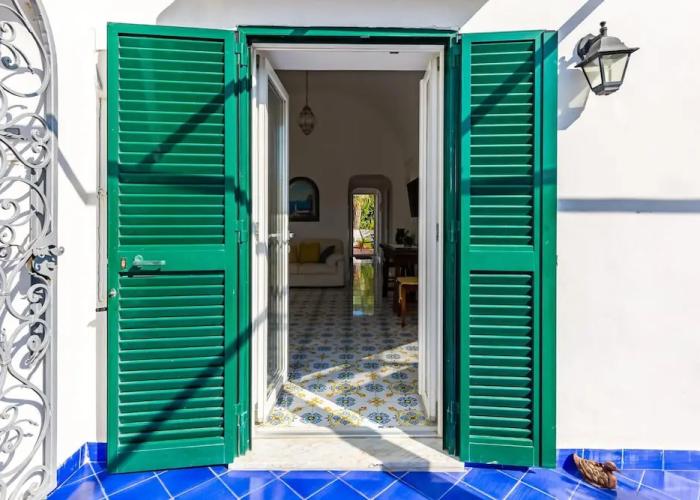 Capri Turquoise by Napoliapartments