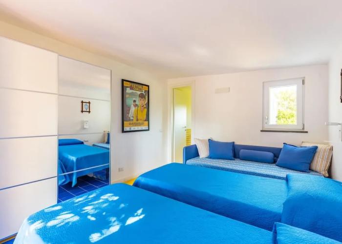 Capri Turquoise by Napoliapartments