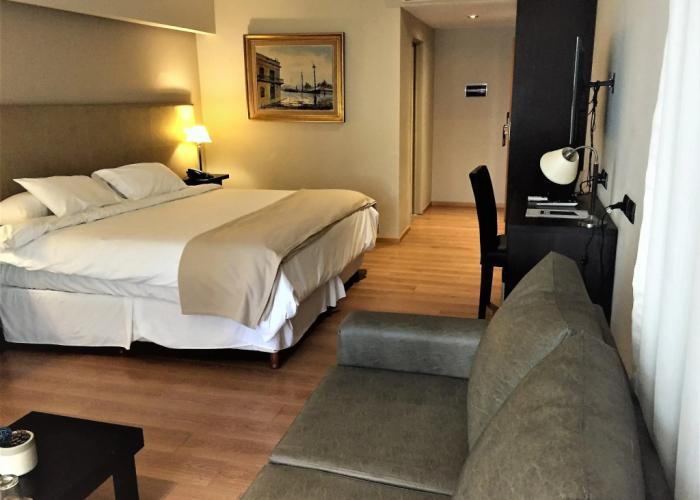 TH Bue Hotel