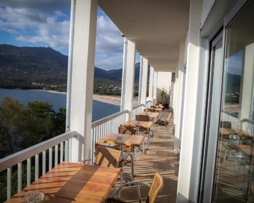 фото Hôtel Roc e Mare