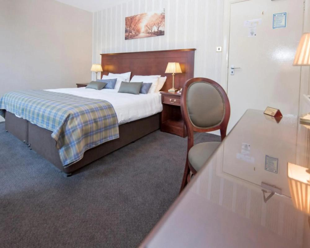 фото Salutation Hotel
