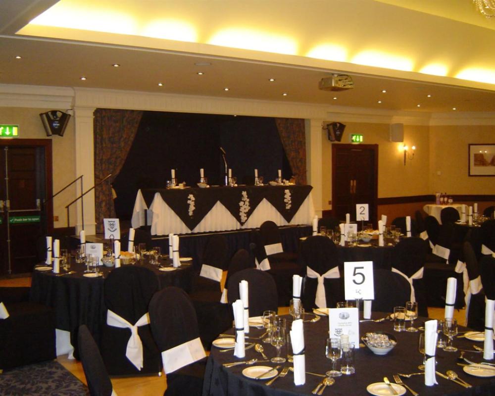 фото Salutation Hotel