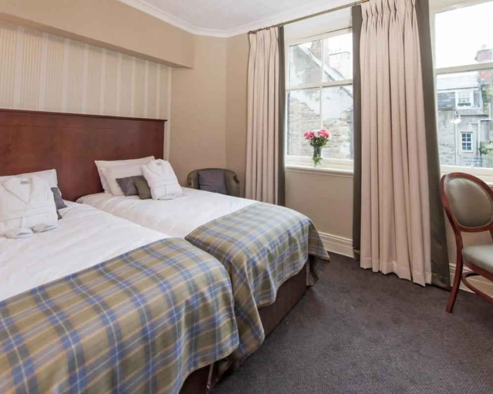 фото Salutation Hotel