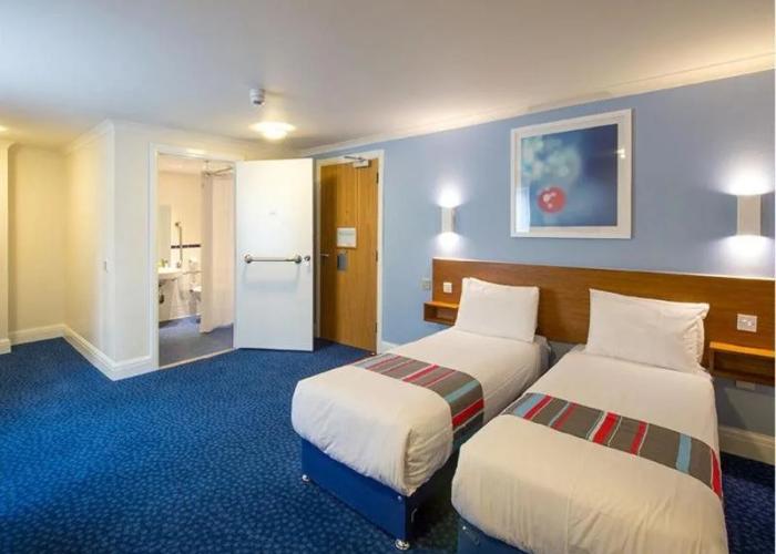 Travelodge Perth A9