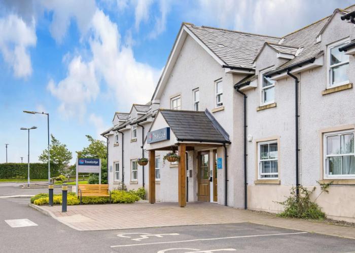 Travelodge Perth A9