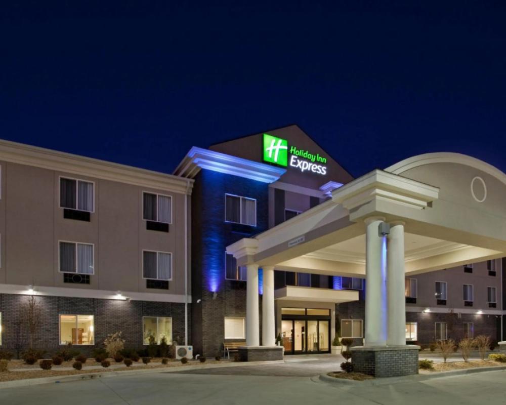 Holiday Inn Express Hotel & Suites Pittsburg by IHG