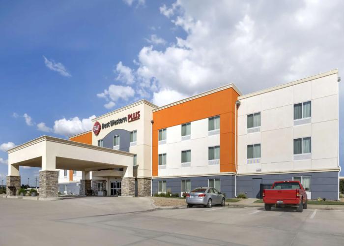 Best Western Plus Pratt