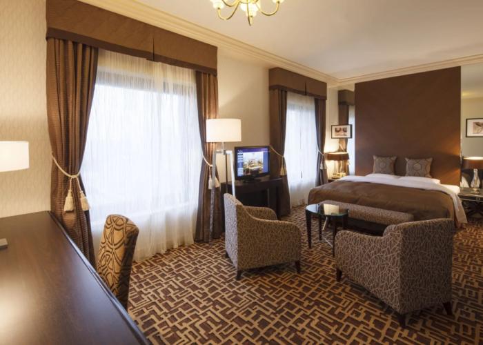 Okura Chiba Hotel