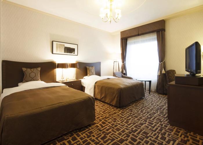 Okura Chiba Hotel