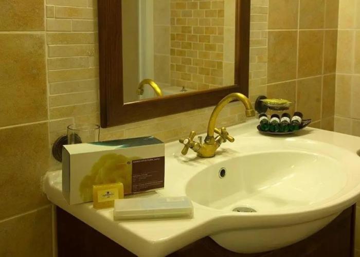 Arethousa Hotel