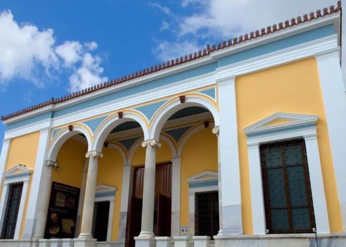Arethousa Hotel