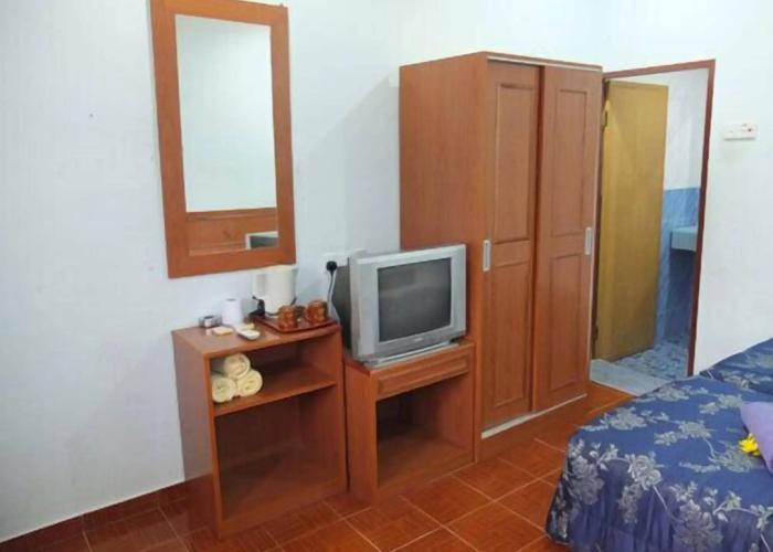 Purnama Beach Resort