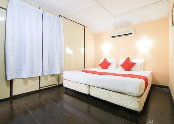 Ombak Inn Chalet