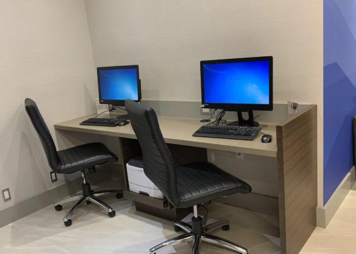 Holiday Inn Express Vancouver-Metrotown (Burnaby) by IHG